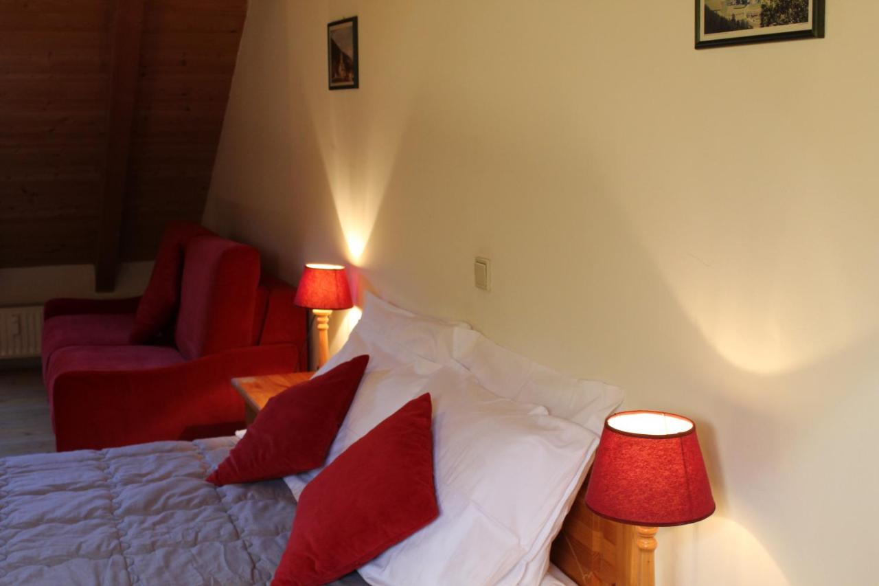 Residenze Sonnenschein Casa Rossa Aparthotel Villabassa Εξωτερικό φωτογραφία