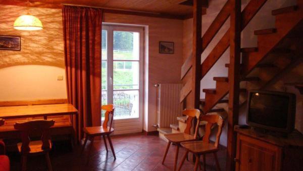 Residenze Sonnenschein Casa Rossa Aparthotel Villabassa Εξωτερικό φωτογραφία