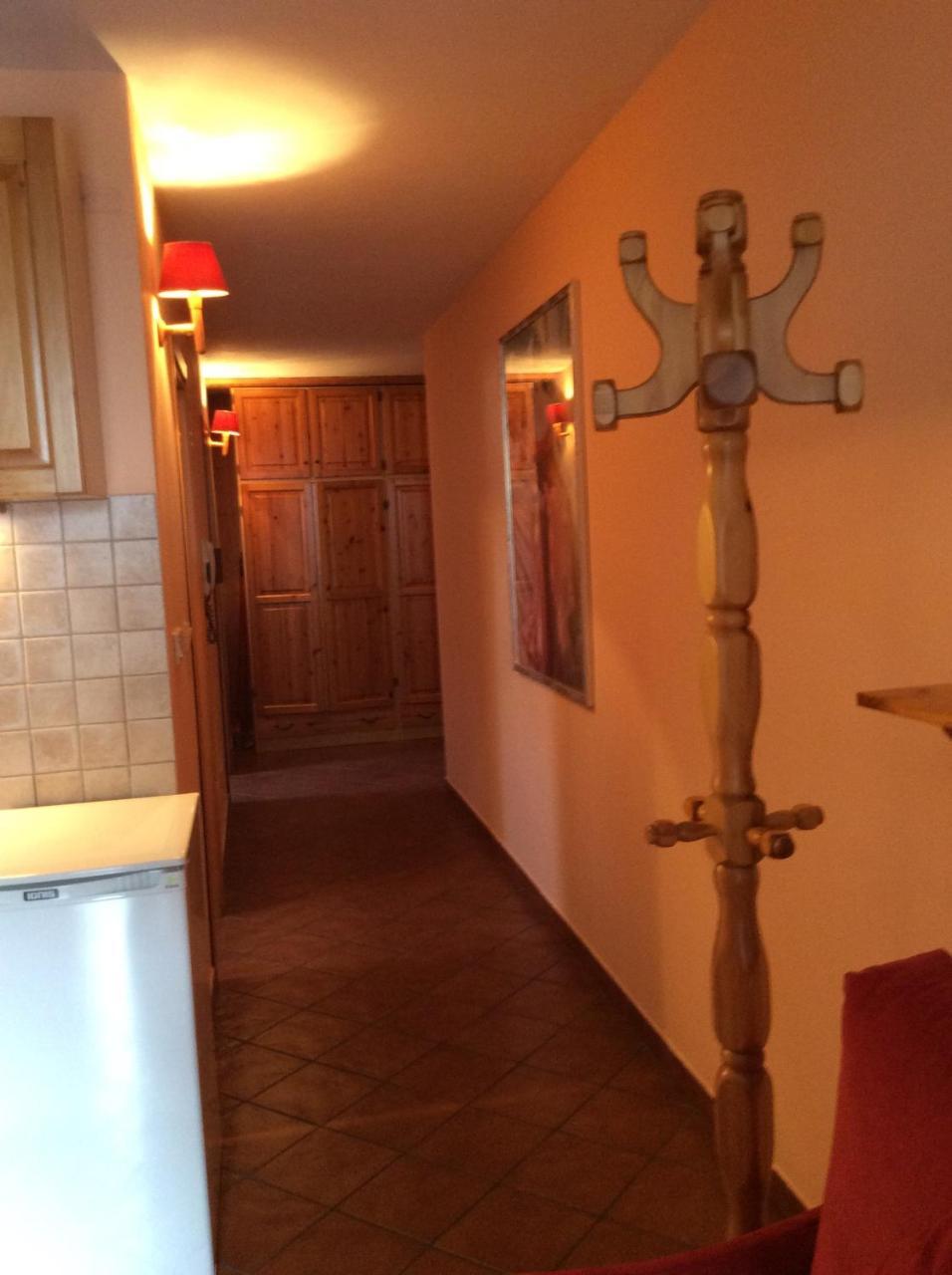 Residenze Sonnenschein Casa Rossa Aparthotel Villabassa Εξωτερικό φωτογραφία